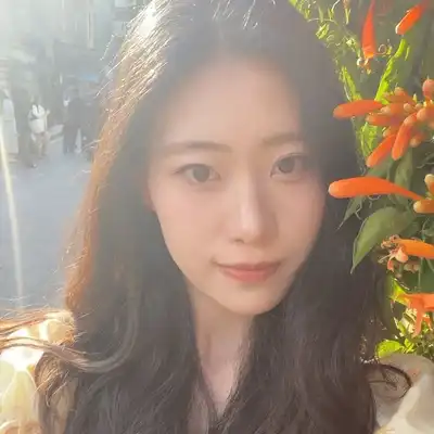 陆芳